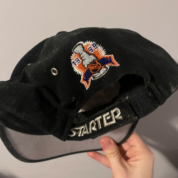 Vintage Detroit Red Wings 1998 Starter Stanley Cup Champs Hat - Picture 2 of 3